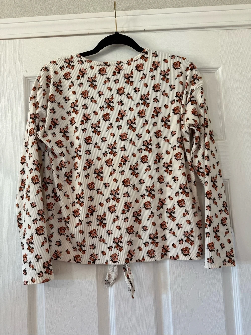 My Children’s Place Cream floral long sleeve with flowers, size 16